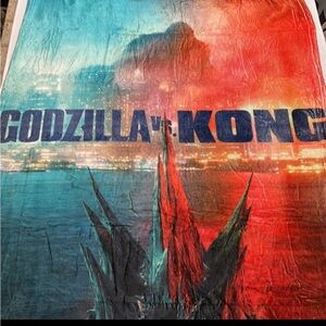 Godzilla vs Kong Theme Custom Throw Blanket, Fleece Blankets and Throws New